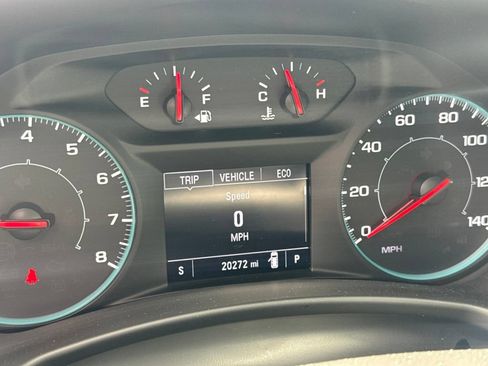 Used 2022 Chevrolet Equinox LS FWD image 10