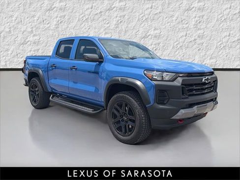 Used 2025 Chevrolet Colorado Trail Boss AWD/4WD image 1
