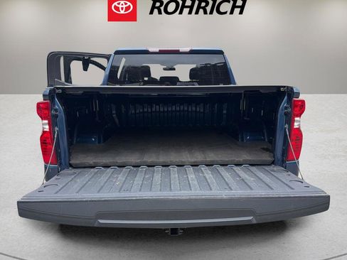 Used 2020 Chevrolet Silverado 1500 LT w/ LT Value Package image 17