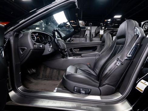 Used 2007 Bentley Continental GT image 40