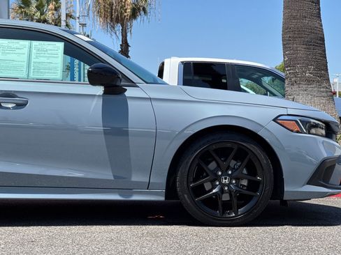 Used 2023 Honda Civic Sport image 33
