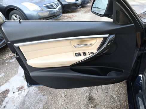 Used 2017 BMW 330i xDrive Sedan image 14