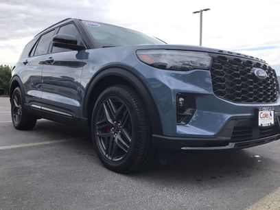 Used 2025 Ford Explorer ST w/ Sun And Sound Package