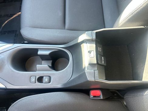 Certified 2024 Toyota Corolla LE image 21