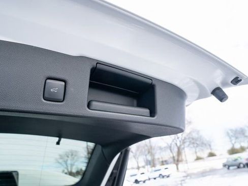 Used 2024 Ford Escape Active image 37