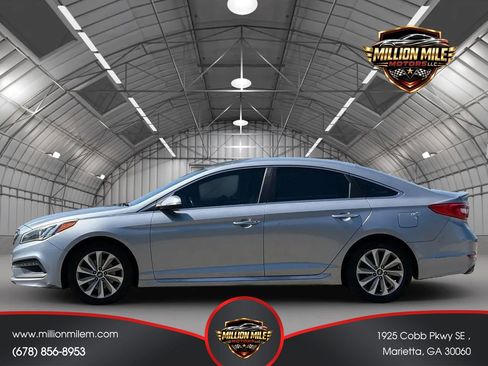 Used 2015 Hyundai Sonata Sport w/ Option Group 03 FWD image 8