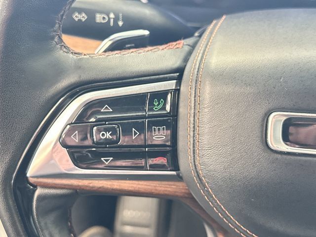 Used 2023 Jeep Grand Cherokee L Summit w/ Advanced Protech Group IV AWD/4WD image 38