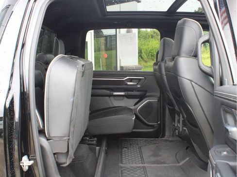 Used 2025 RAM 1500 Laramie w/ Sport Appearance Package AWD/4WD image 31