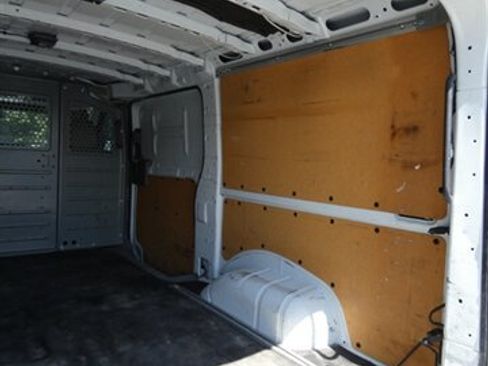Used 2021 Nissan NV 2500 SV RWD image 16