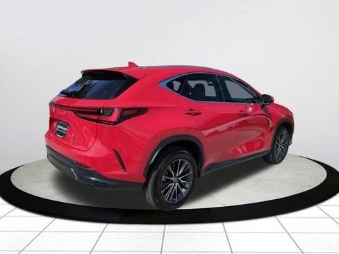 Certified 2024 Lexus NX 250 FWD image 4