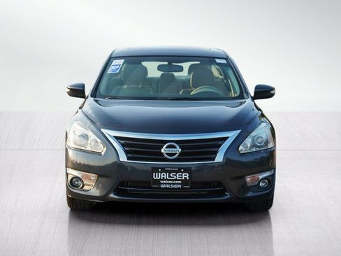 Used 2014 Nissan Altima 2.5 SL w/ Technology Package FWD image 8
