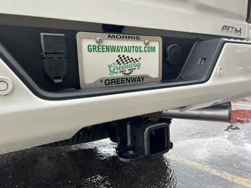 New 2026 GMC Sierra 2500 AT4 image 9