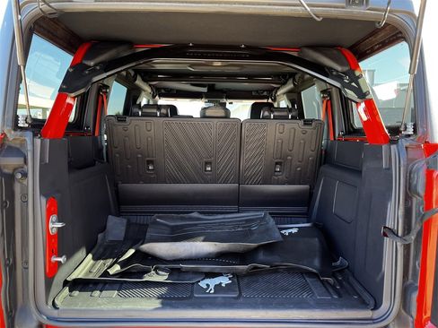 Used 2022 Ford Bronco Raptor image 27