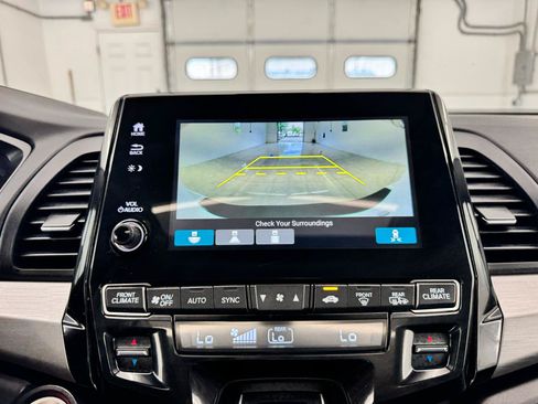Used 2024 Honda Odyssey EX-L image 29