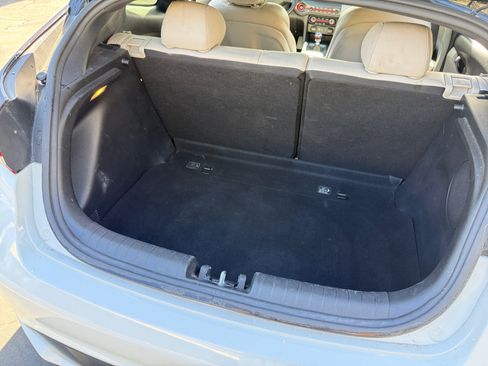 Used 2019 Hyundai Veloster Turbo Ultimate image 19