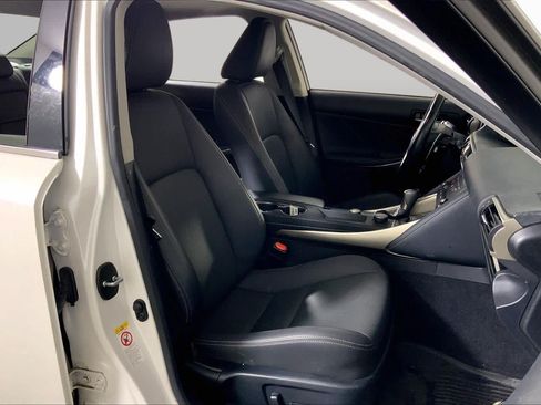 Used 2019 Lexus IS 300 AWD w/ Accessory Package 2 image 9
