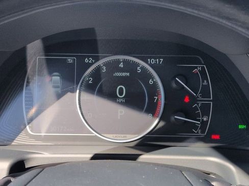 Used 2024 Lexus ES 350 Ultra Luxury image 10