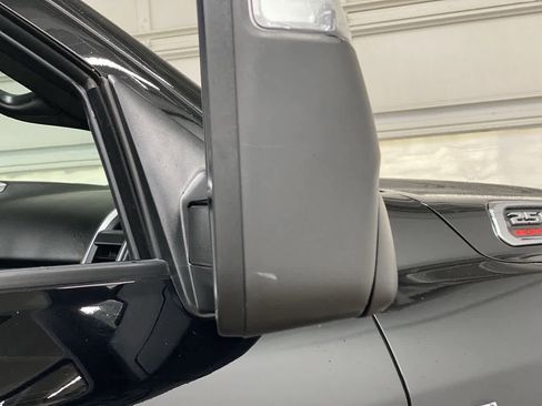 Used 2024 RAM 2500 Big Horn image 31