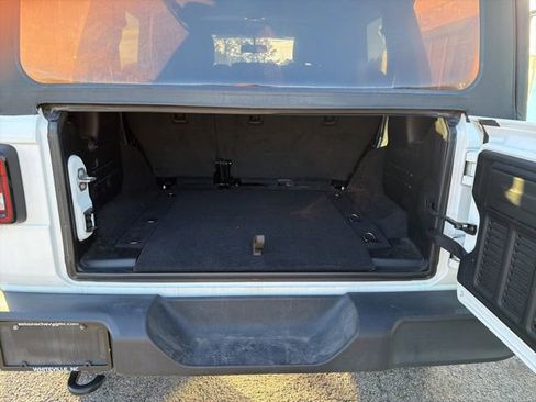 Used 2020 Jeep Wrangler Unlimited Sport S image 24