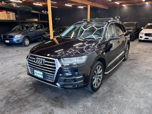 Used 2018 Audi Q7 2.0T Premium Plus w/ Premium Plus Package AWD/4WD image 3