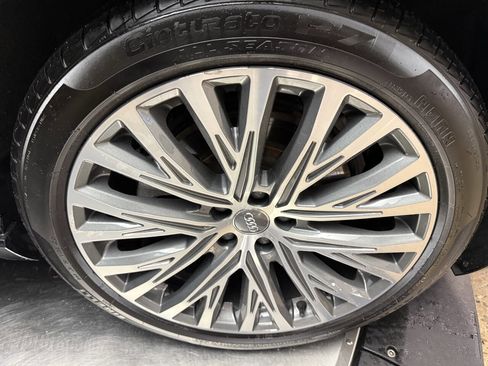 Used 2019 Audi A8 L 3.0T w/ Executive Package image 28