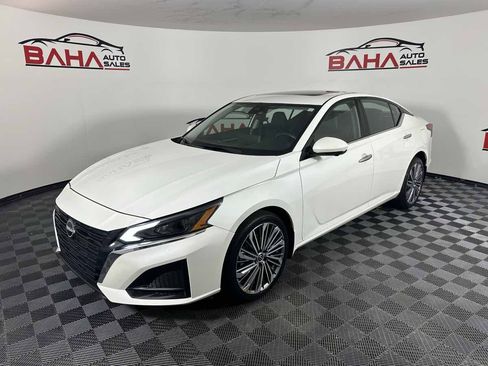 Used 2023 Nissan Altima 2.5 SL AWD/4WD image 3