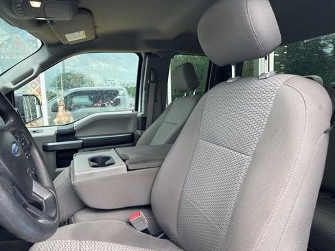 Used 2018 Ford F150 XLT w/ Trailer Tow Package image 18