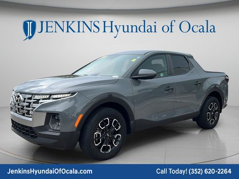 Used 2024 Hyundai Santa Cruz SE FWD image 7