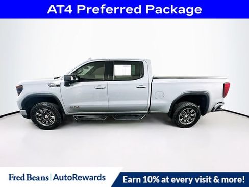 Used 2024 GMC Sierra 1500 AT4 w/ AT4 Preferred Package AWD/4WD image 5