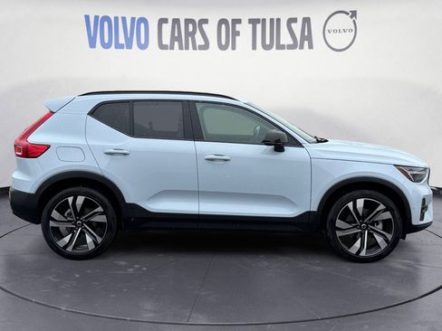 New 2025 Volvo XC40 B5 Plus w/ Protection Package Premier image 6