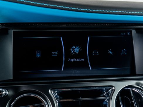 Used 2020 Rolls-Royce Wraith Black Badge image 46