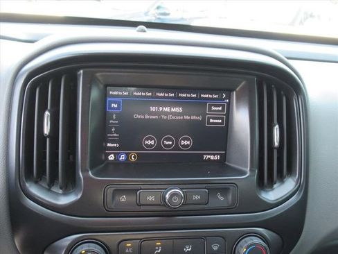 Used 2022 Chevrolet Colorado W/T w/ Custom Special Edition image 21