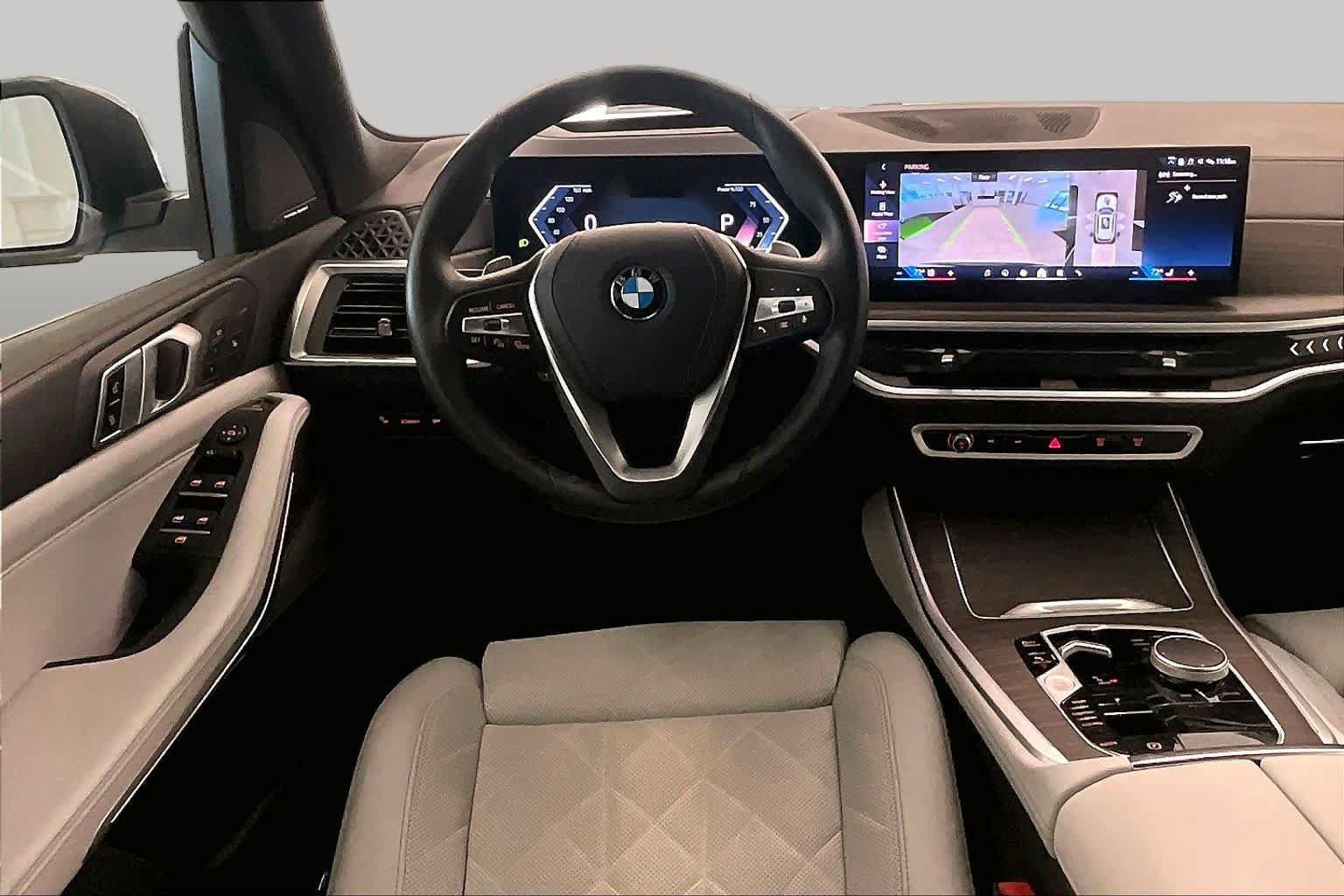 Used 2024 BMW X5 sDrive40i w/ Premium Package RWD image 5