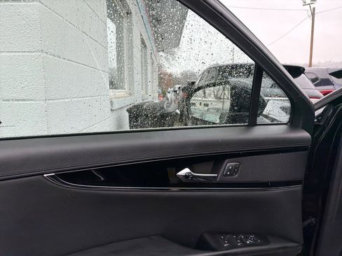 Used 2022 Lincoln Nautilus Reserve image 15