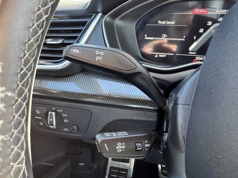 Used 2023 Audi SQ5 Premium Plus w/ Premium Plus Package image 23