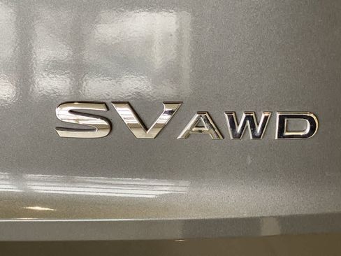 Used 2022 Nissan Rogue SV image 12