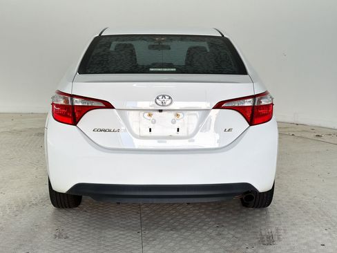 Used 2016 Toyota Corolla LE FWD image 10