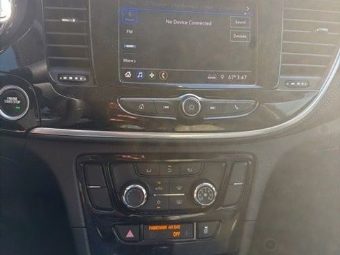 Used 2022 Buick Encore Preferred w/ Safety Package image 7