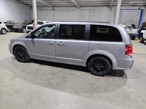 Used 2019 Dodge Grand Caravan GT FWD image 5