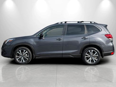 Used 2023 Subaru Forester Limited AWD/4WD image 5