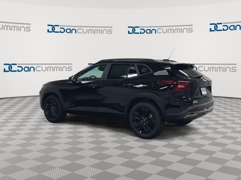 New 2026 Chevrolet Trax ACTIV w/ Driver Confidence Package FWD image 6