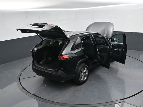 Used 2024 Toyota RAV4 XLE image 59