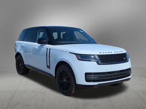 New 2025 Land Rover Range Rover SE image 8