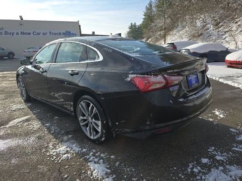 Used 2024 Chevrolet Malibu LT image 3