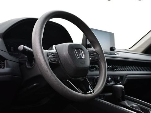 Used 2023 Honda Accord LX image 14