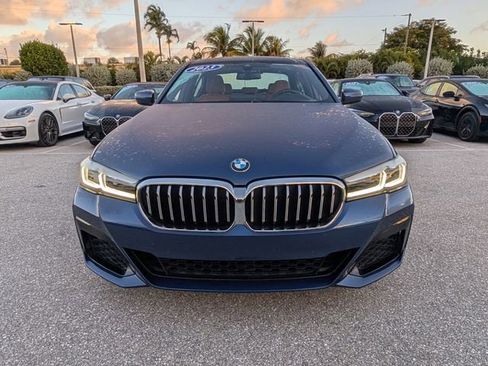 Used 2023 BMW 530i w/ M Sport Package image 2