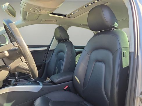 Used 2009 Audi A4 2.0T Premium image 16