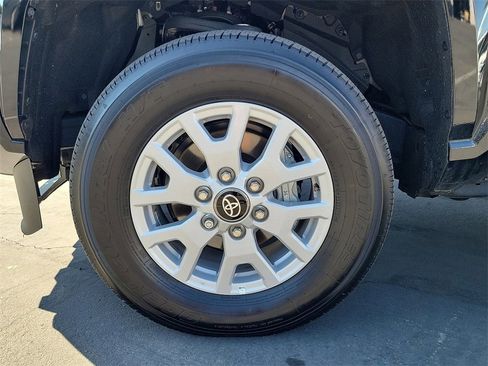 Used 2024 Toyota Tacoma SR5 image 26