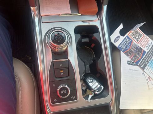 Used 2020 Ford Explorer Limited w/ Class III Trailer Tow Package image 33