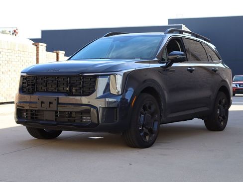 Used 2026 Kia Sorento SX AWD/4WD image 2